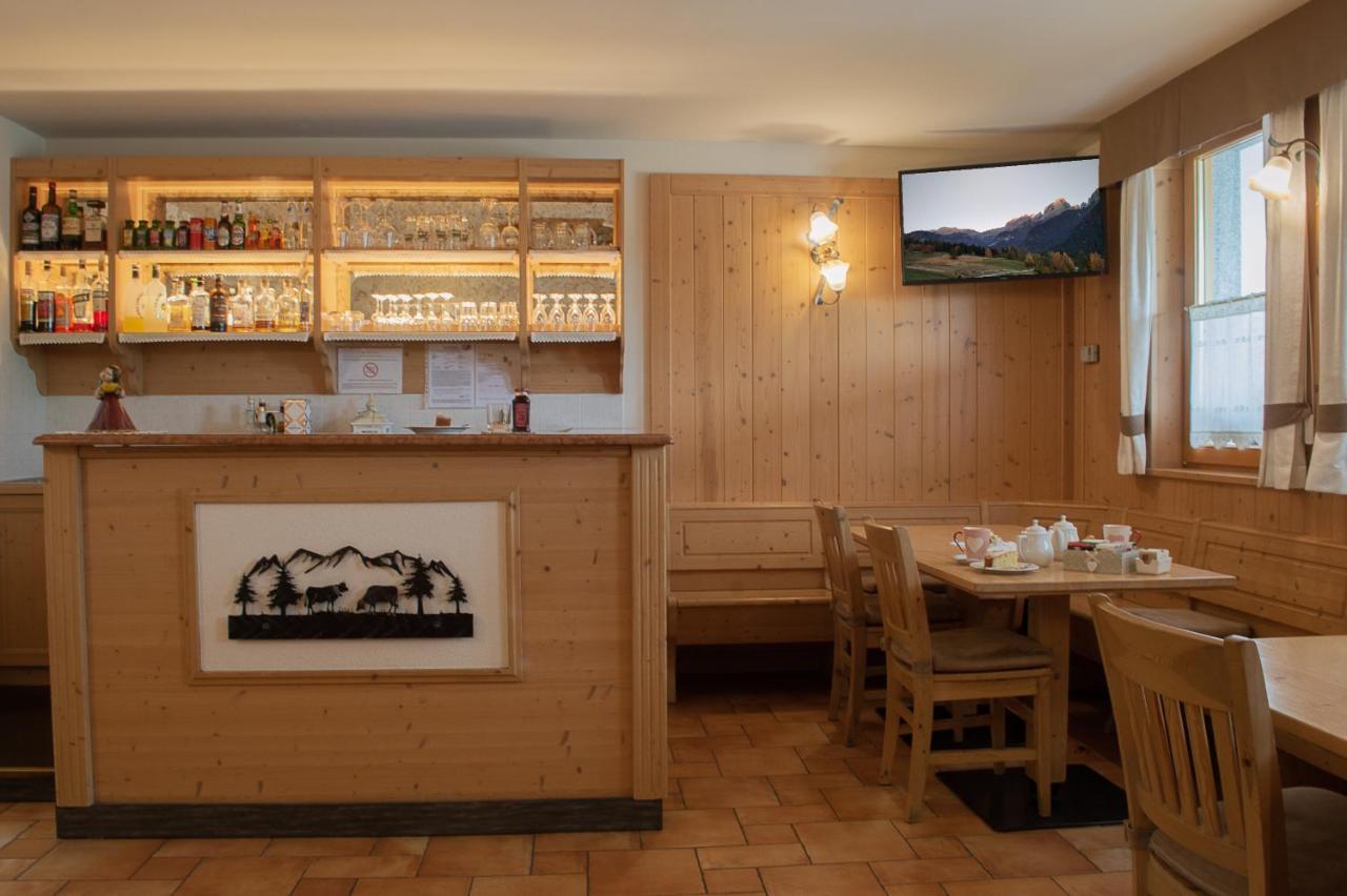 Hotel Garni Sant'Antonio Con Spa มาดอนนาดีกัมปิโญ ภายนอก รูปภาพ
