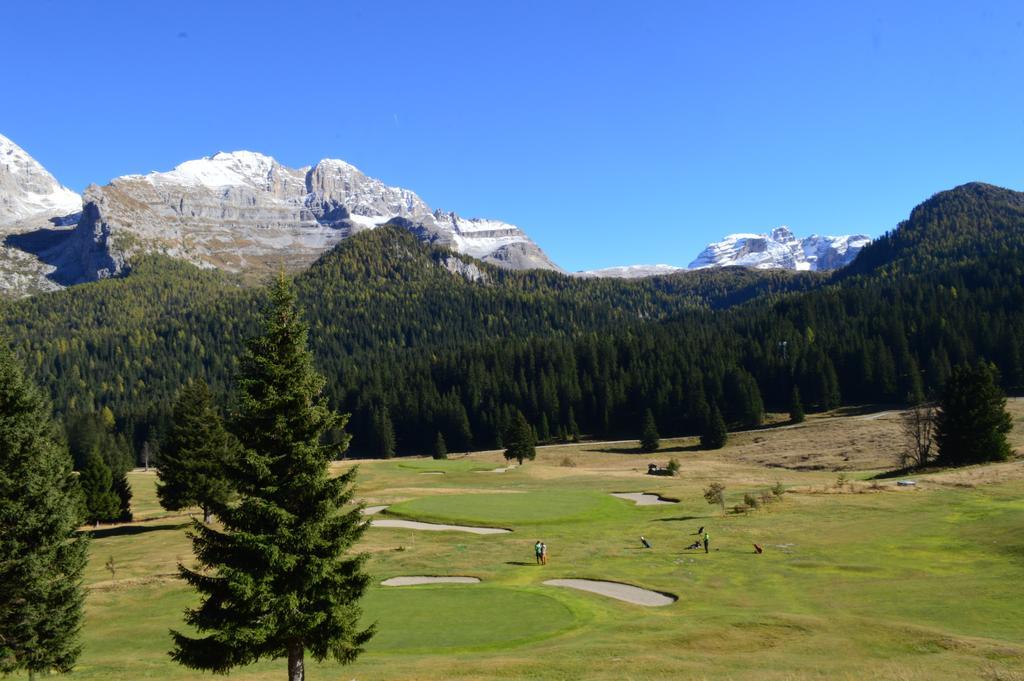 Hotel Garni Sant'Antonio Con Spa มาดอนนาดีกัมปิโญ ภายนอก รูปภาพ